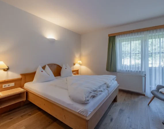 optim-App-Rosmarin-Hansbauer Juli 2023 -400